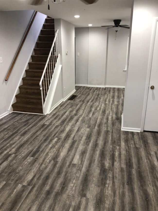 Building Photo - 138 E Rittenhouse St