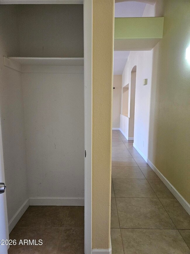 Building Photo - 4637 E Desert Cactus St