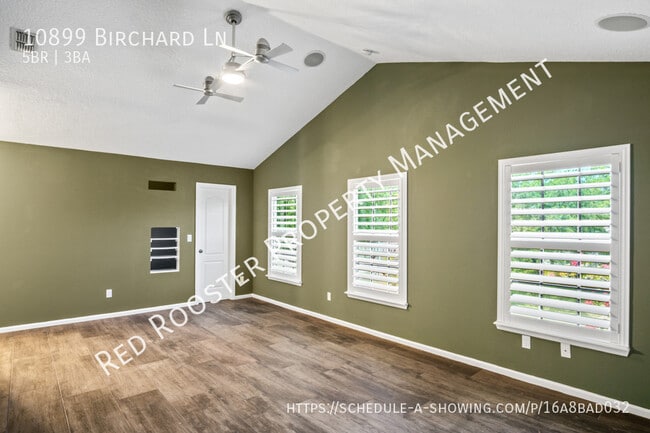 Building Photo - 10899 Birchard Ln