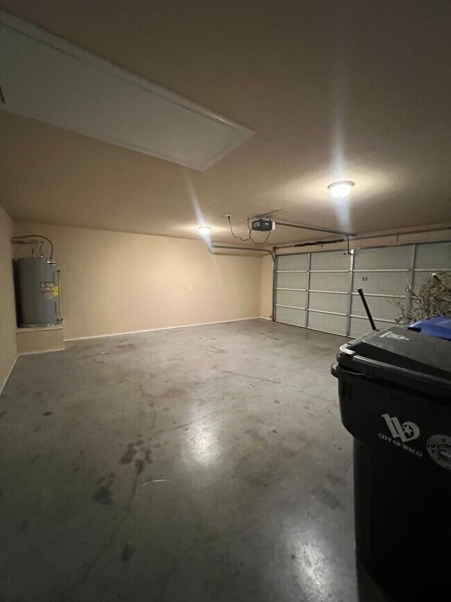 Building Photo - 5704B Elephant Butte