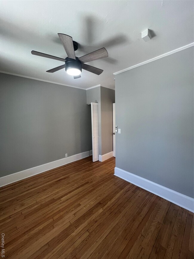 Building Photo - 46 Manitou Ave
