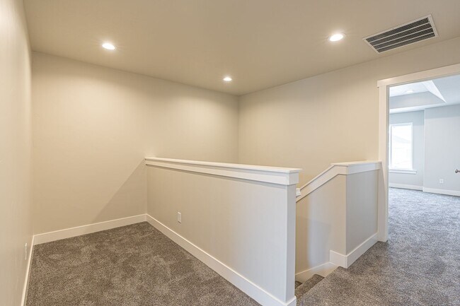 Building Photo - 2205 S 1120 W