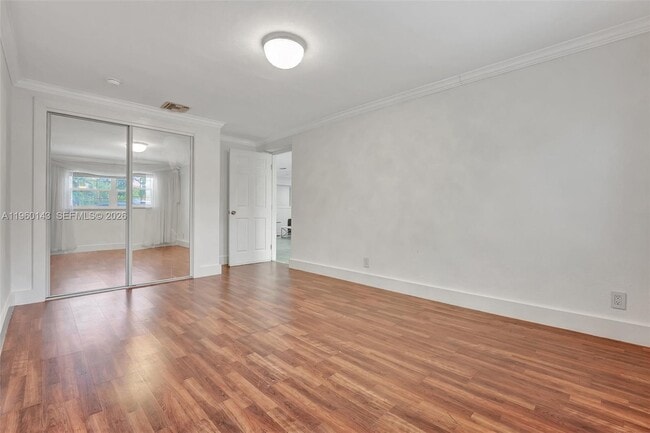 Building Photo - 701 NE 8th St