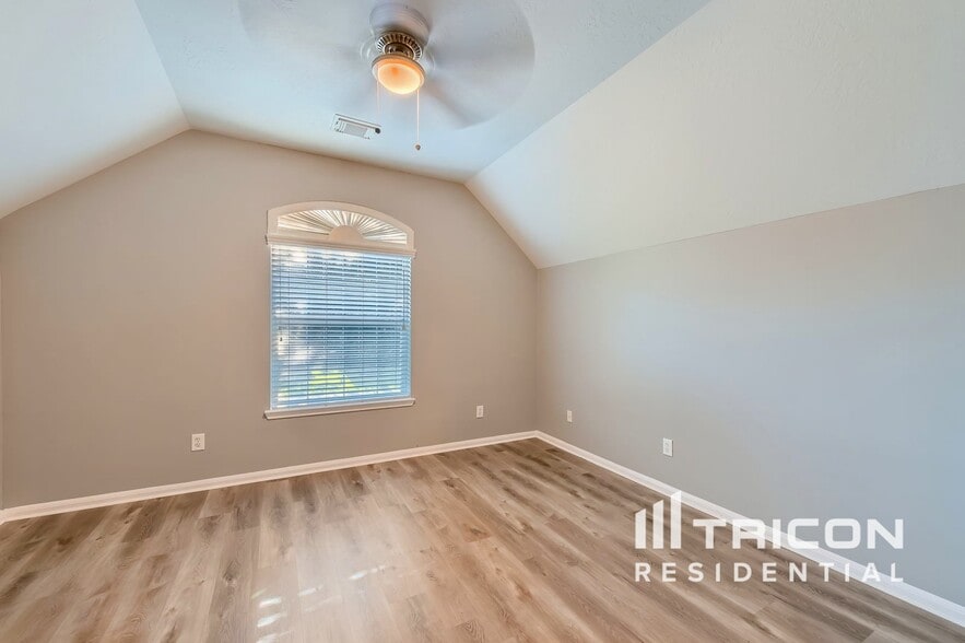 Building Photo - 7506 Parkcross Pl