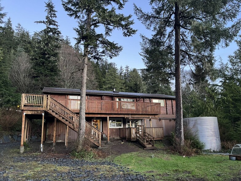 Building Photo - 359 Forest Park Drive