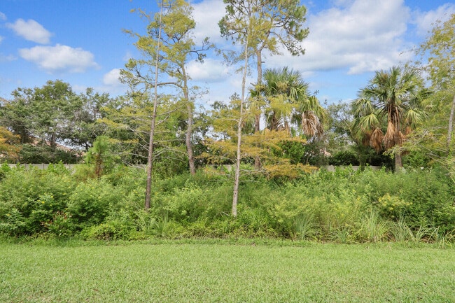 Building Photo - 2880 SE Federal Hwy