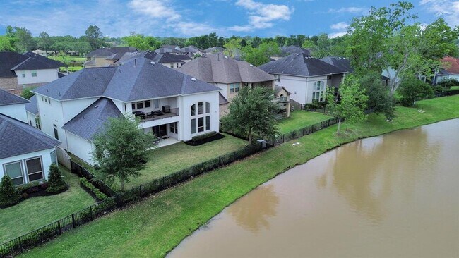 Building Photo - 4834 Avalon Plantation Dr