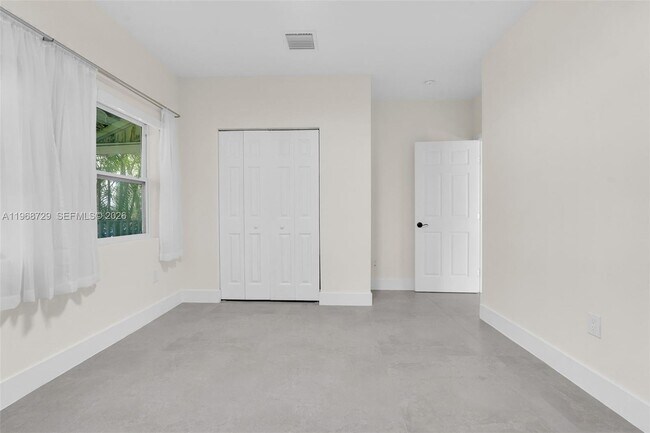 Building Photo - 52 NW 47th St