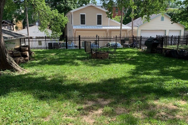 Back yard - 1041 Cherokee Rd