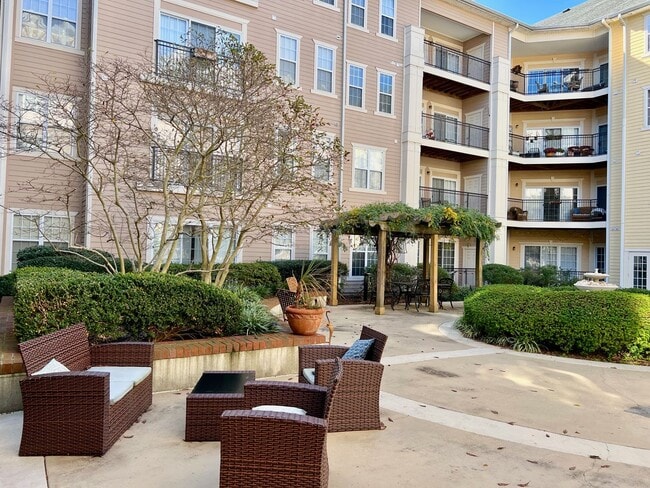 Building Photo - Available April 15th 2BD/2BA Condo on Granby! Gated Garage Parking with 2 Reserved Spots!! Balcony!