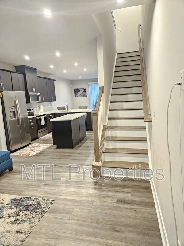 Building Photo - 3712 Ellington St