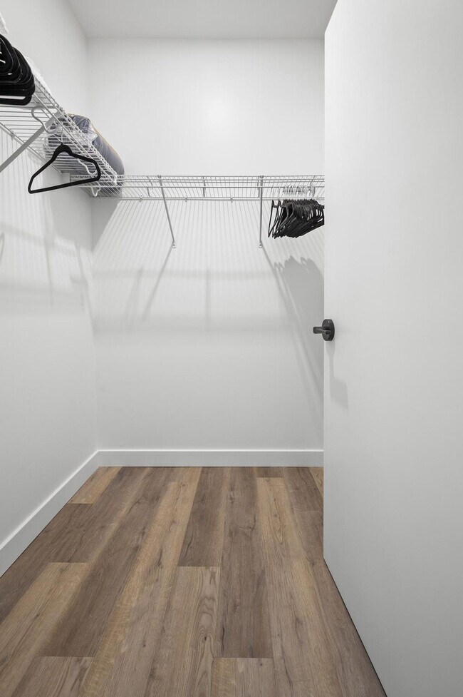 Building Photo - 282 Bremen St