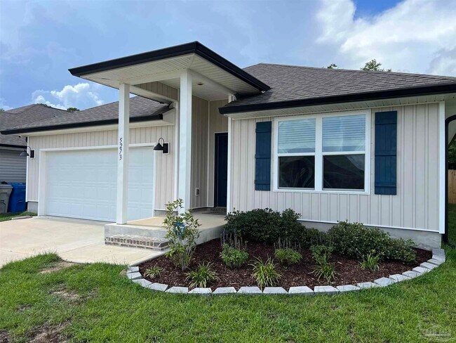 Building Photo - 5273 Peach Dr