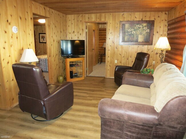 Building Photo - 2 br, 1 bath Duplex - 4829 Da Niece St Uni...