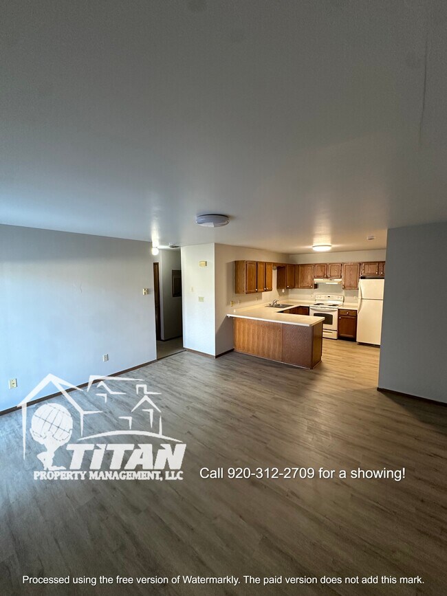 Interior Photo - N7361 Spring St, Fond du lac