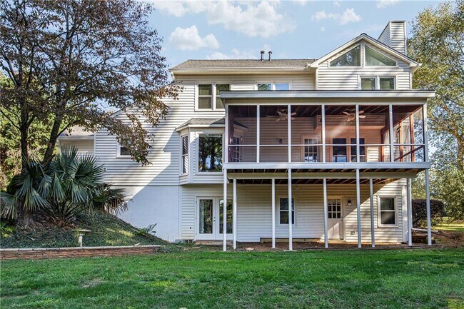 Building Photo - 1570 Greyfield Trce