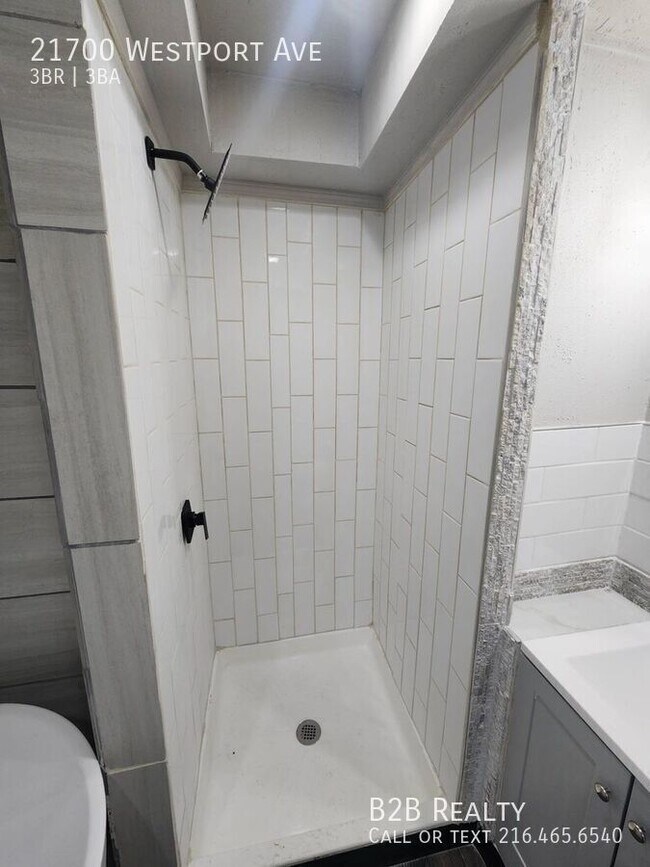 Building Photo - 21700 Westport Ave