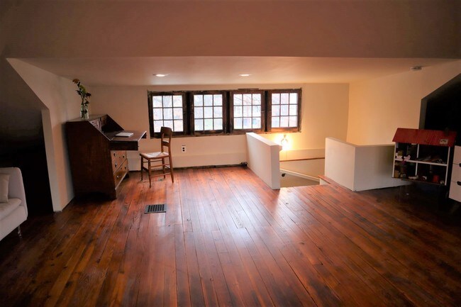Building Photo - 1509 Gallatin St NW