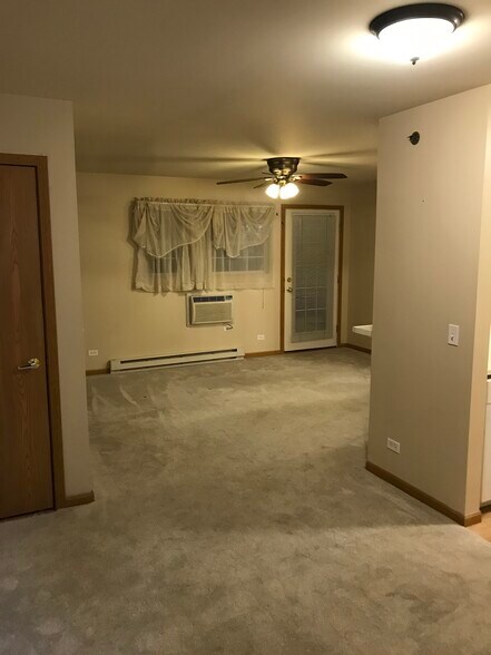 Building Photo - 310 Cunat Blvd