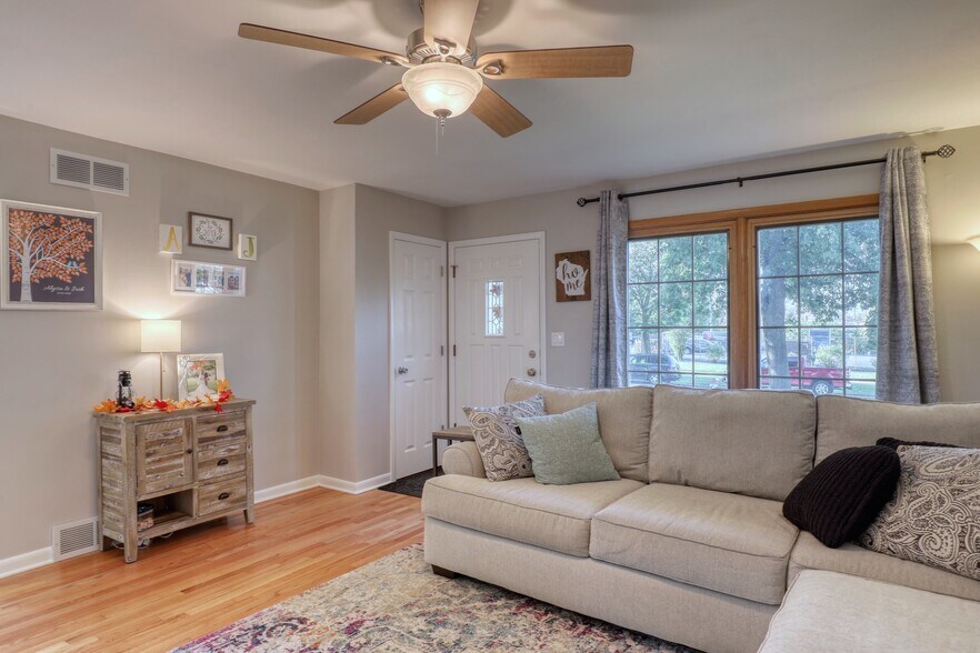 living room - 11918 W Dearbourn Ave
