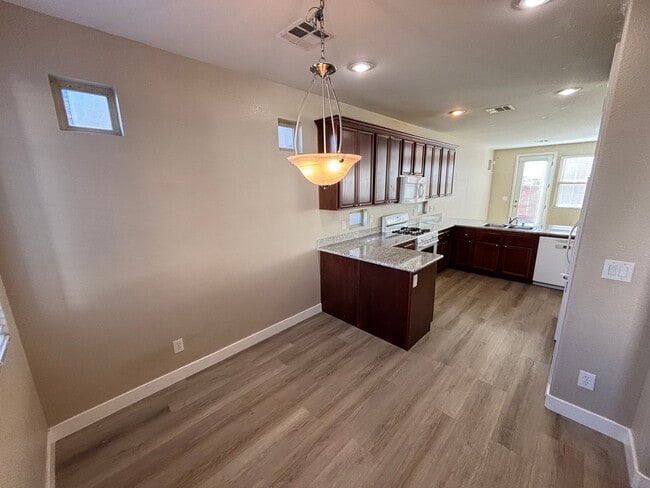 Building Photo - Beautiful 4/Bed/3Bath/2Car Two-Story Home with Loft and Office in Providence!