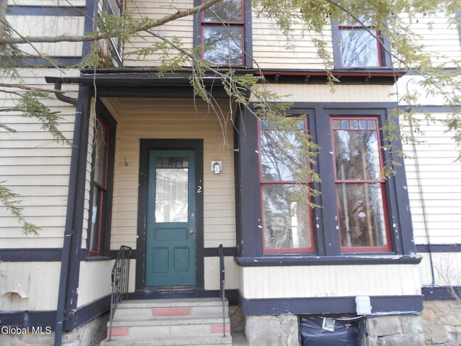 Building Photo - 8 5th Ave