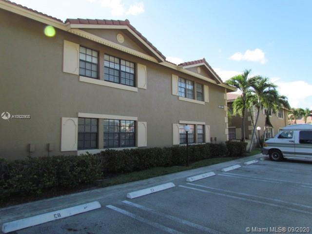 Building Photo - 2630 Riverside Dr