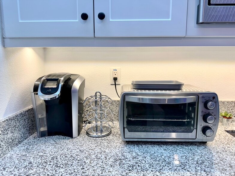 Building Photo - 29431 Kittridge Cir