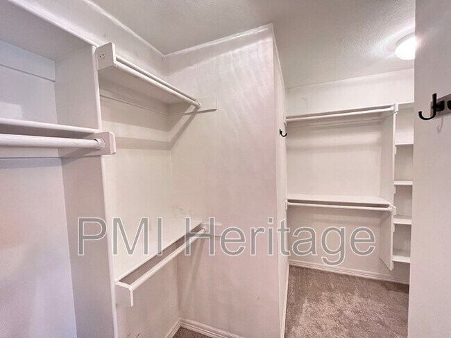 Building Photo - 683 Golden Meadow Ave