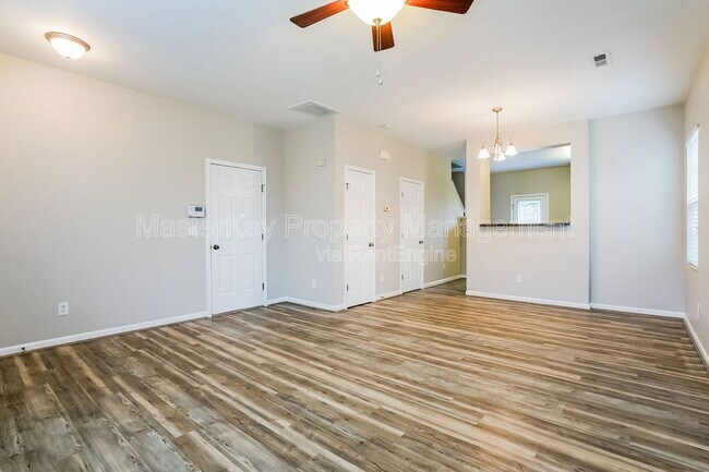 Building Photo - 1640 Extine Ln