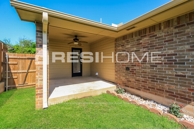 Building Photo - 509 Crestland Dr