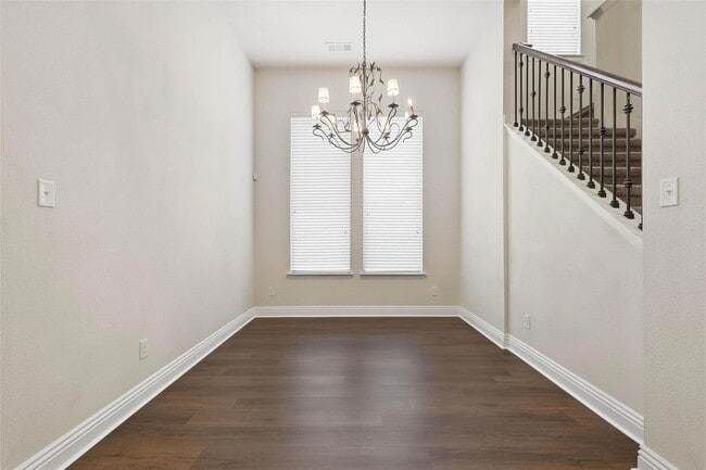 Building Photo - Spacious 5-Bedroom Living in the Heart of Willow Ridge Estates $500 OFF First Month’s Rent – Move...