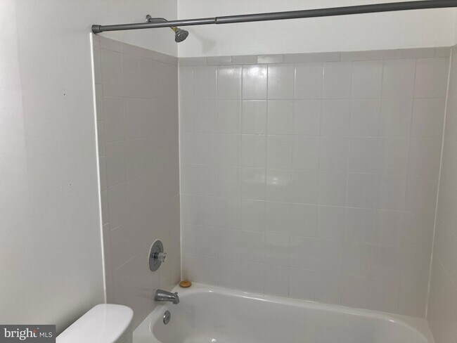 Building Photo - 2131 Dominion Heights Ct