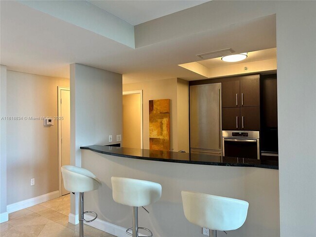 Building Photo - 3400 SW 27th Ave
