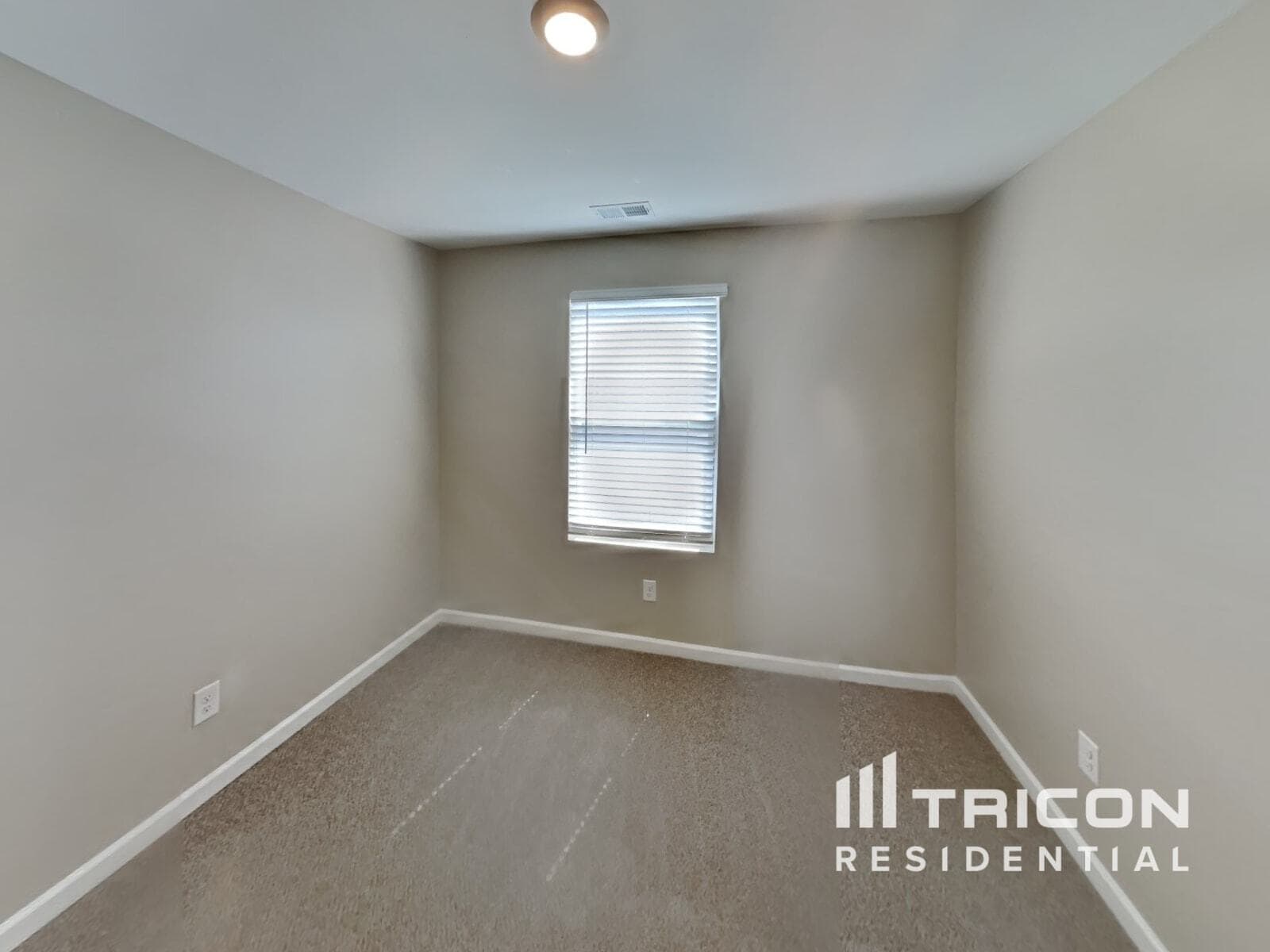 Building Photo - 1507 Ashgrove Pl