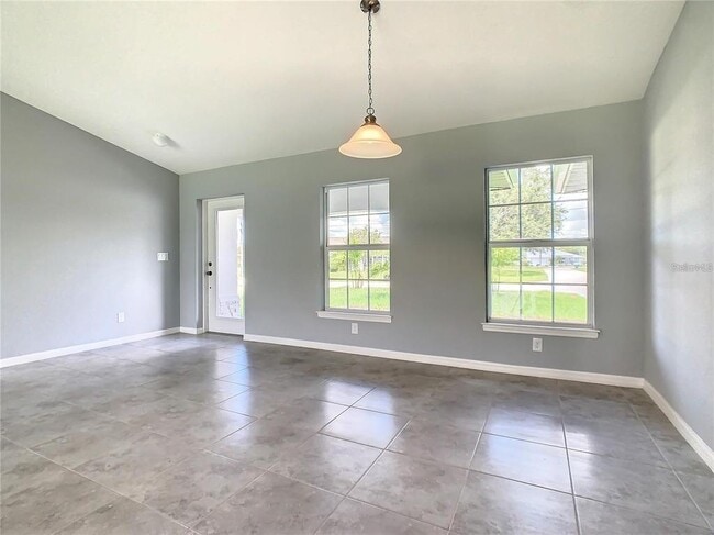 Building Photo - 27307 Tierra Del Fuego Cir