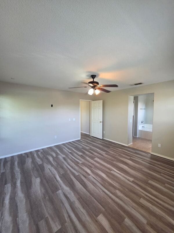 Building Photo - 28958 Newport Rd