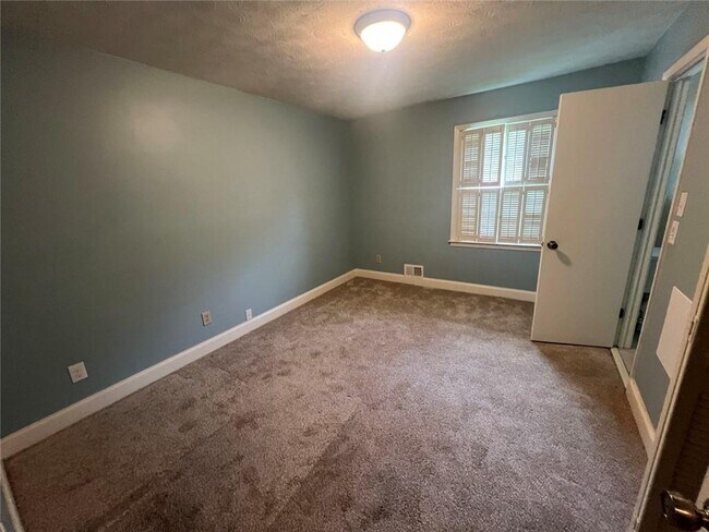 Building Photo - 554 Cana Of Galilee Ct