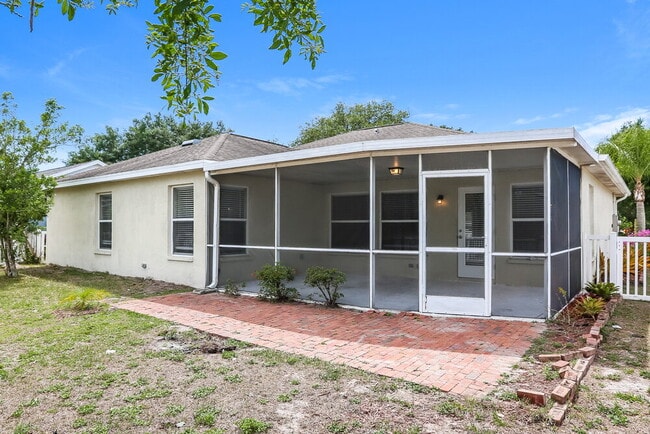 Building Photo - 4708 31st St Ct E