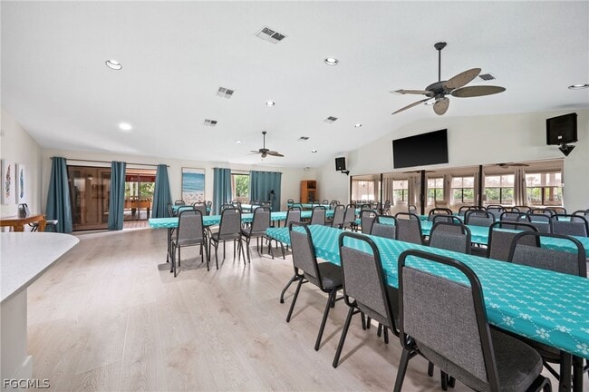 Building Photo - 17611 Marco Island Ln