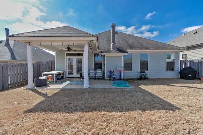 Building Photo - Available 6/01/26 in Woodland Creek