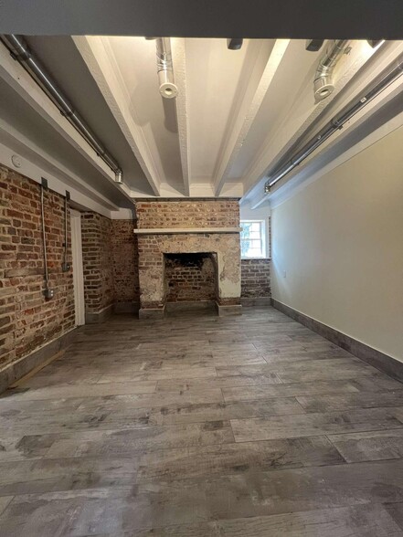 Building Photo - 185 Rutledge Ave