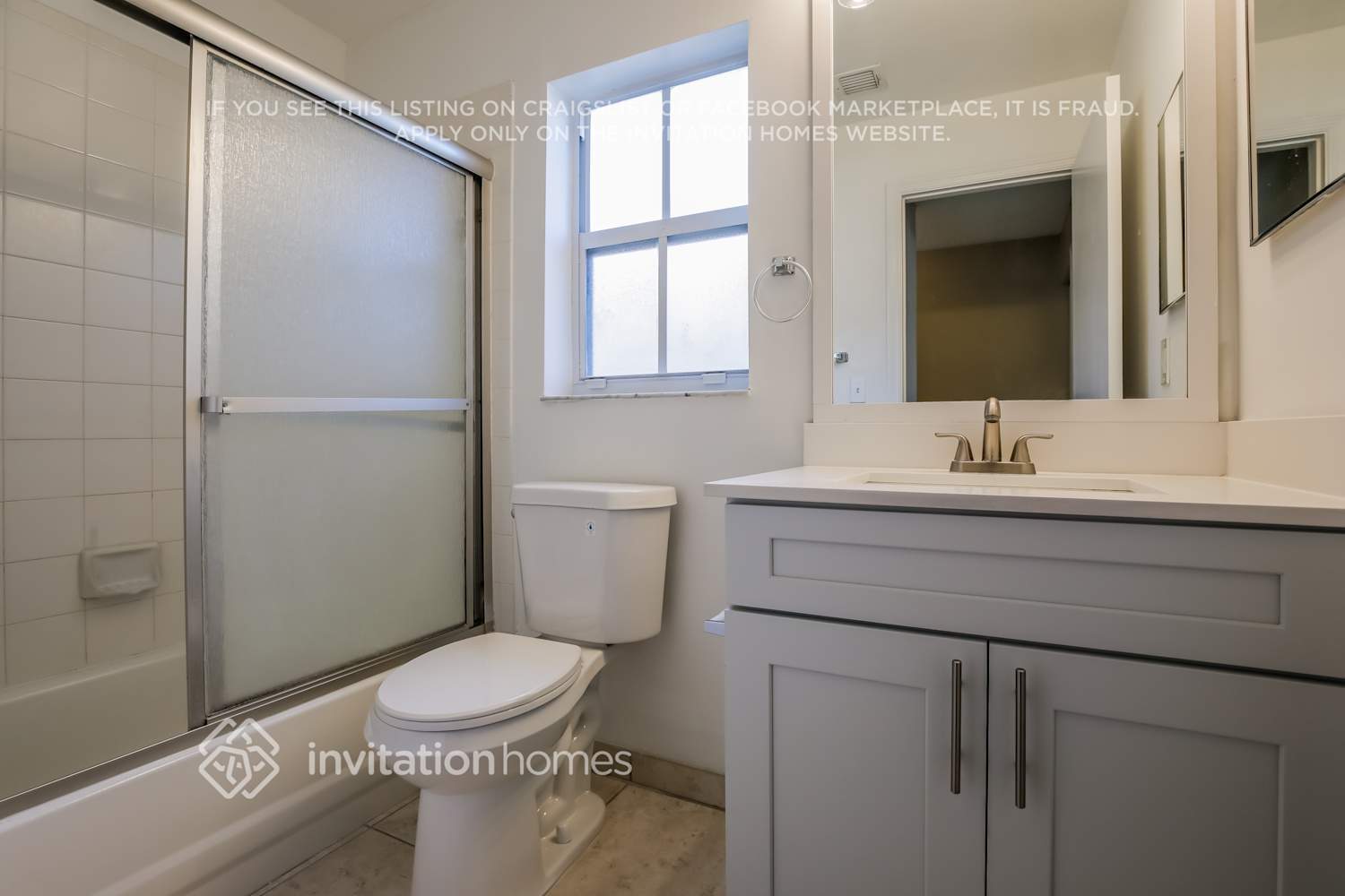 Building Photo - 6249 Island Way