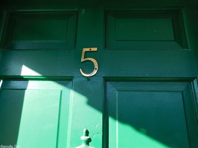 Primary Photo - 515 Brookside Dr