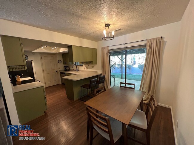 Building Photo - Furnished 2 Bed in Santa Clara - 6 Month R...