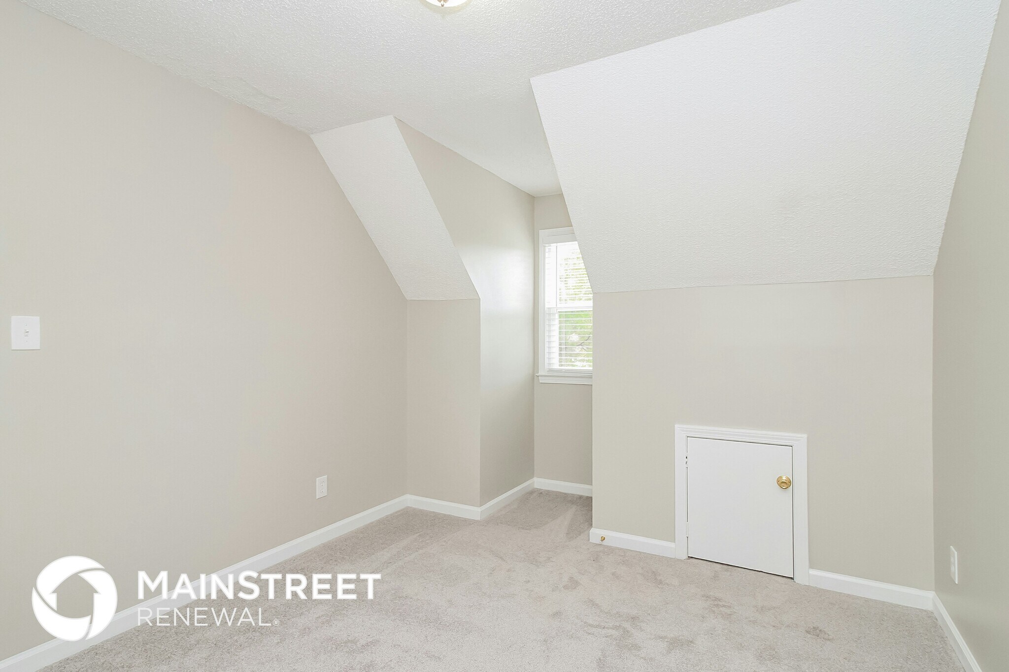 Building Photo - 1716 Carriage Cove Ln