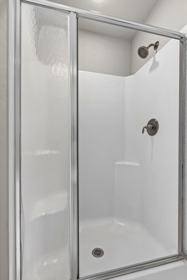 Building Photo - Beautiful Two-Story House.