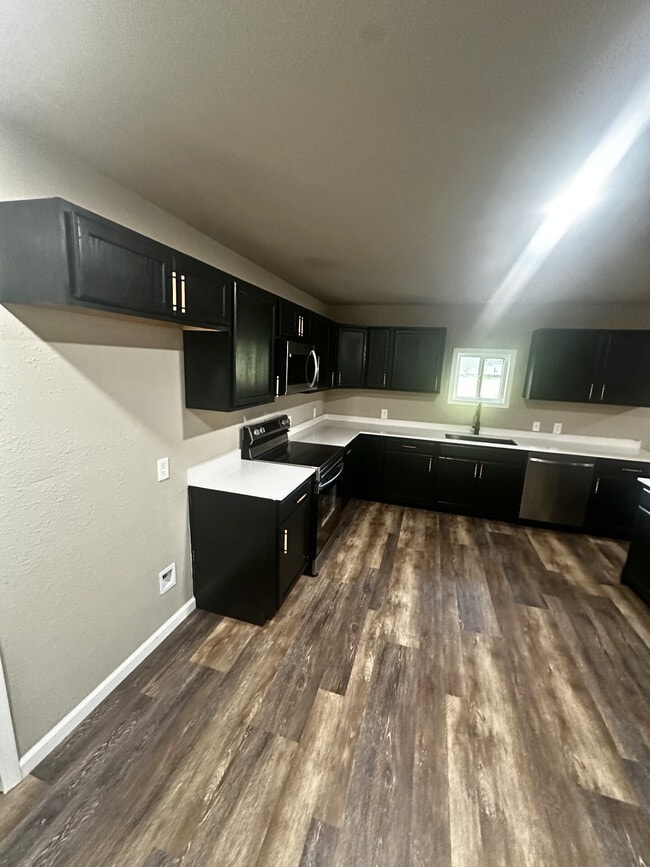 Building Photo - 11161 Soape Rd