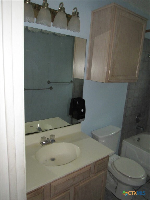 Building Photo - 4802 Shawn Dr