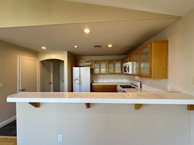 Building Photo - Canyon Trail at Rhodes Ranch